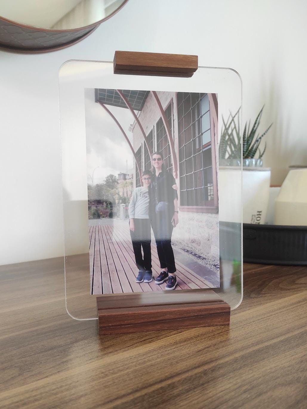 Fotoğraf Çerçevesi (Masif Ceviz) 10*15 cm